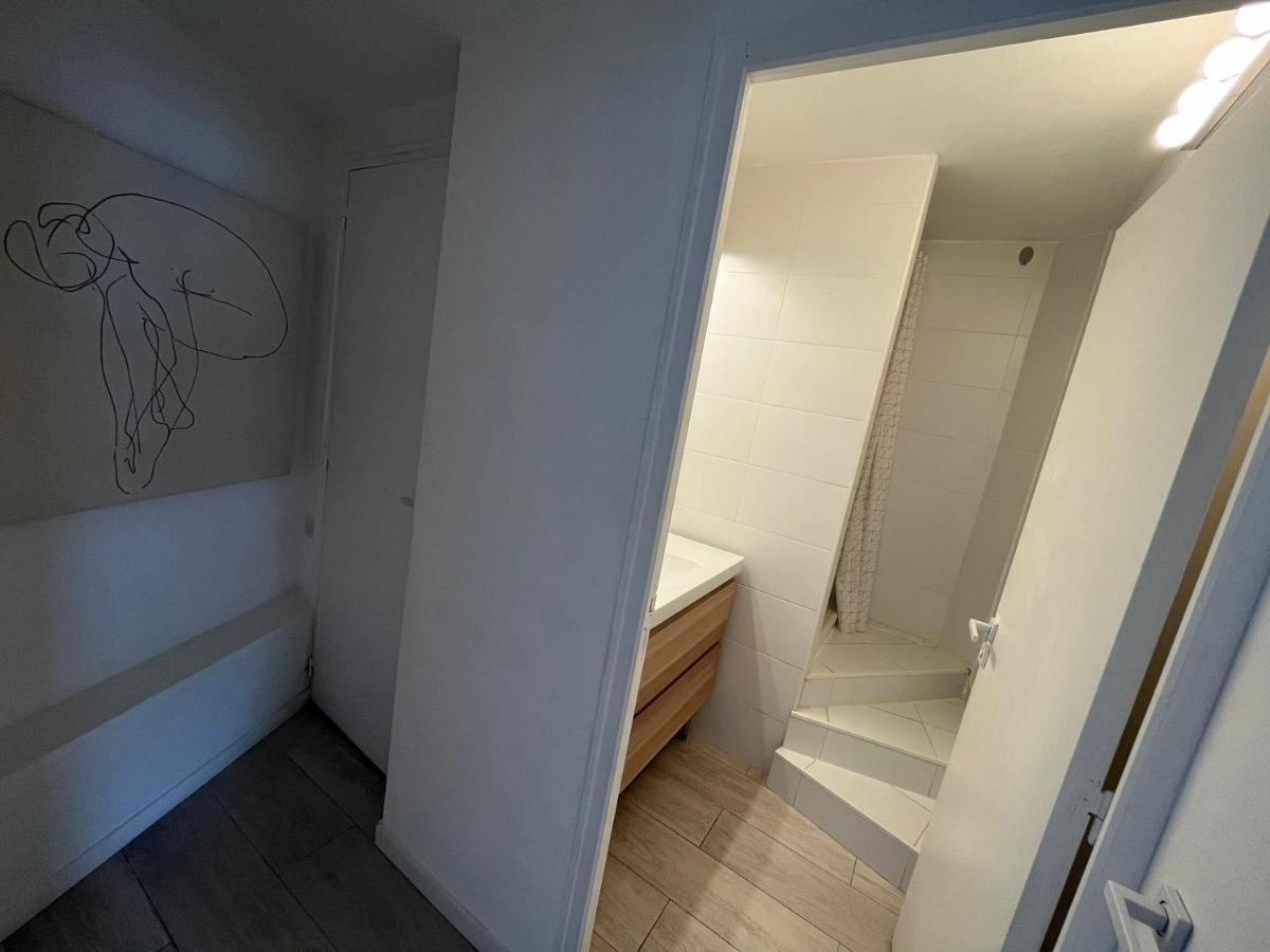 ヴィルヌーヴ・ルベLoft Marina Direct Plageアパートメント エクステリア 写真